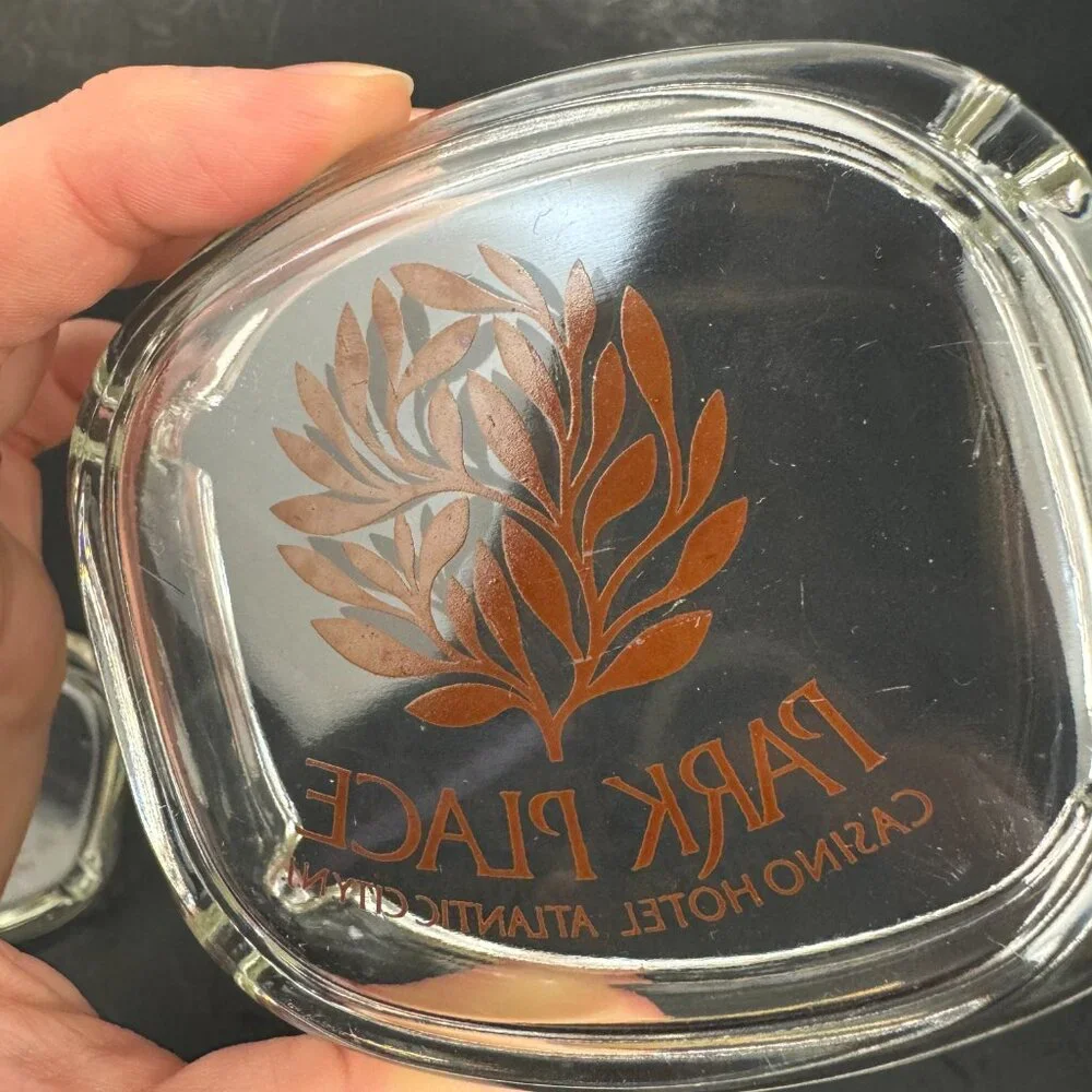 2 Vtg Park Place‎ Atlantic City NJ Casino Hotel Clear Glass Ashtray Souvenir